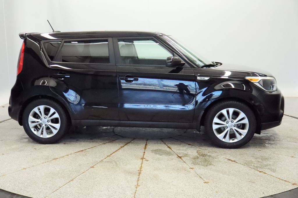 Thumbnail: 2016 Kia Soul - 8