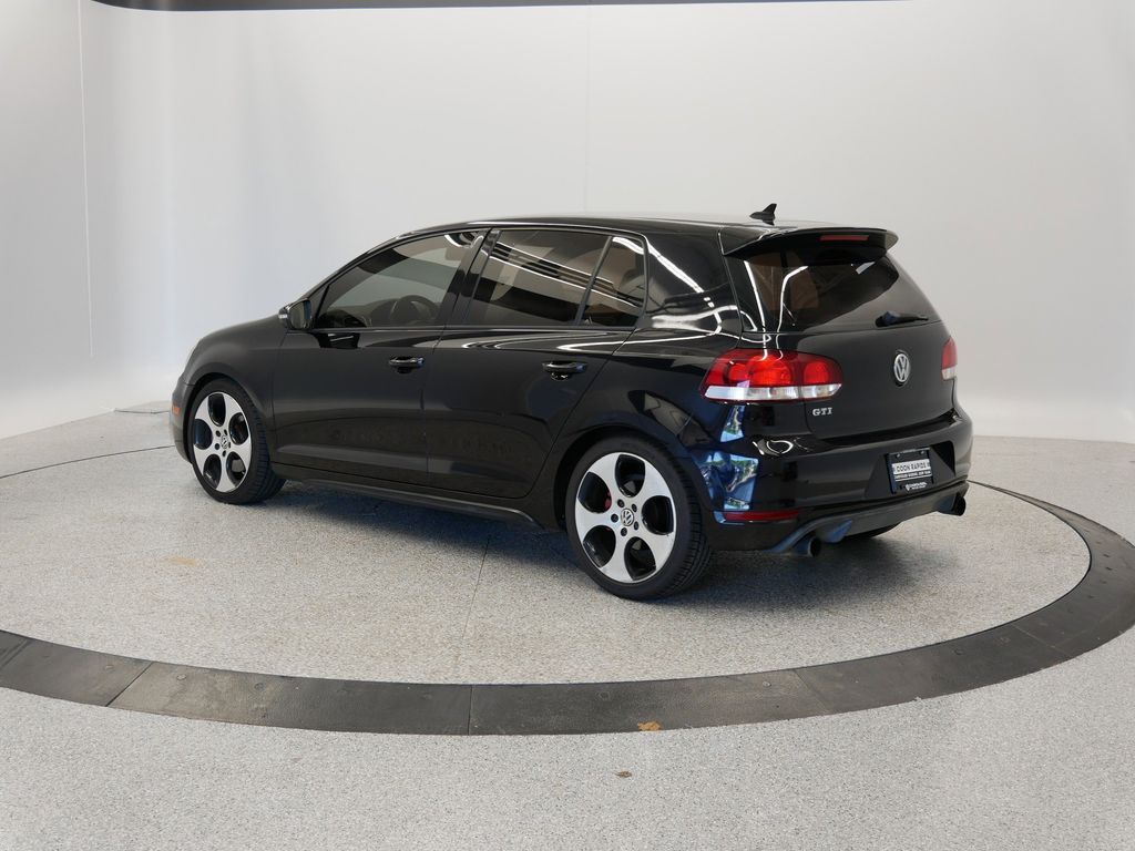 Thumbnail: 2012 Volkswagen Golf - 18