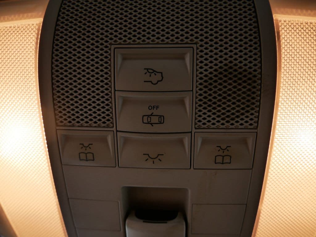 Thumbnail: 2011 Mercedes-Benz C-Class - 41
