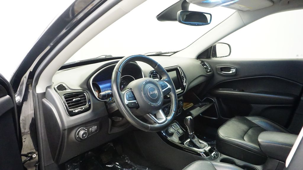 Thumbnail: 2019 Jeep Compass - 26