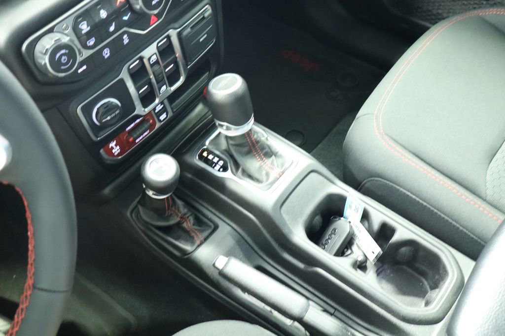 Thumbnail: 2023 Jeep Gladiator - 40