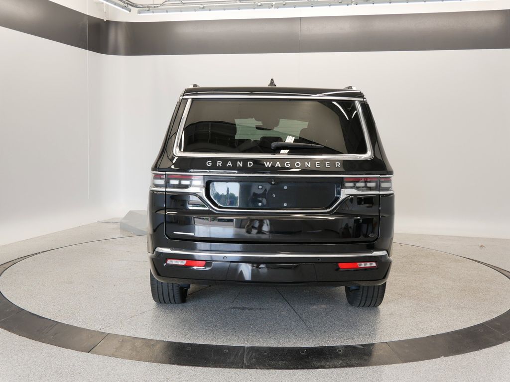 Thumbnail: 2023 Jeep Grand Wagoneer - 44