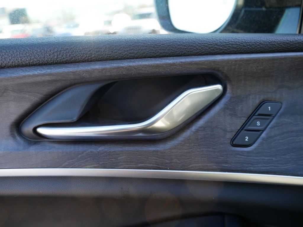 Thumbnail: 2025 Jeep Grand Cherokee - 34