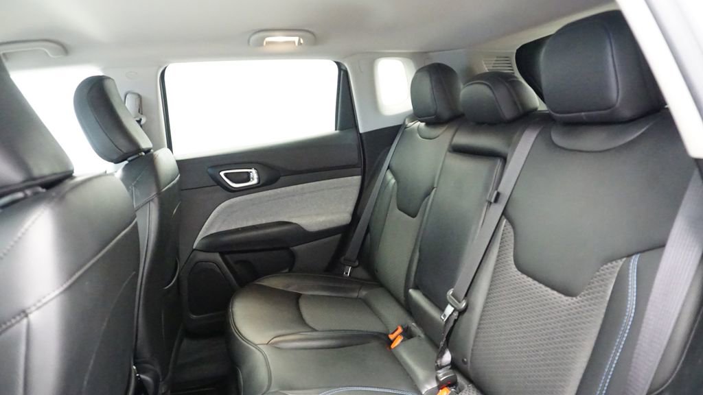 Thumbnail: 2022 Jeep Compass - 18