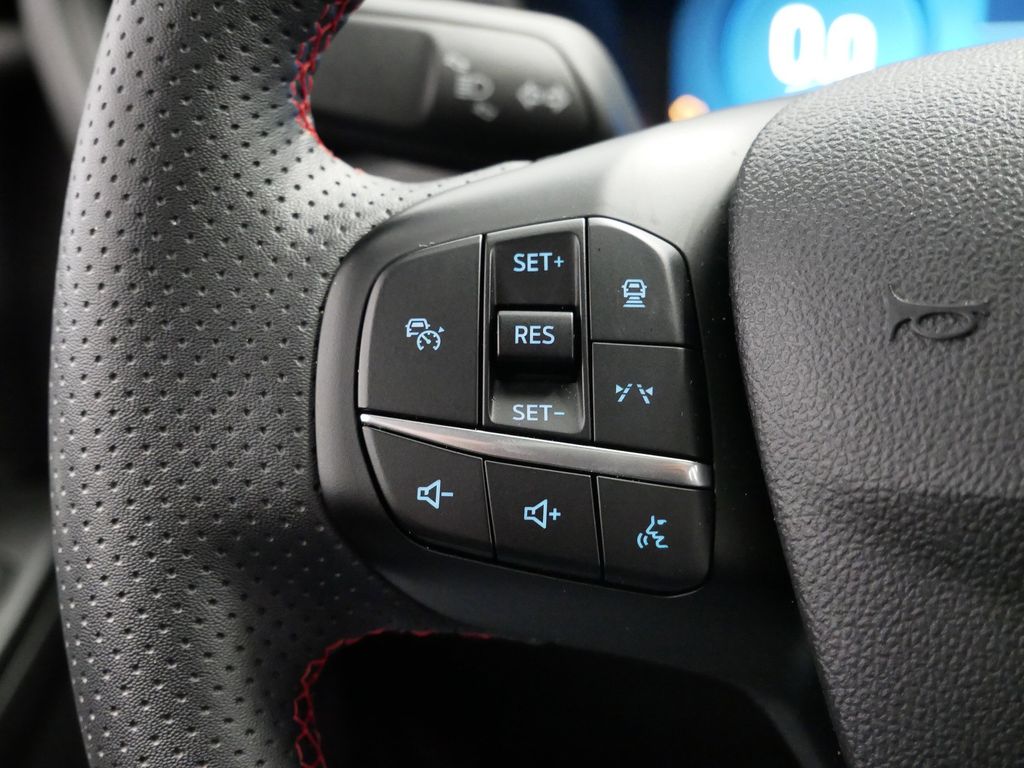 Thumbnail: 2023 Ford Escape - 28