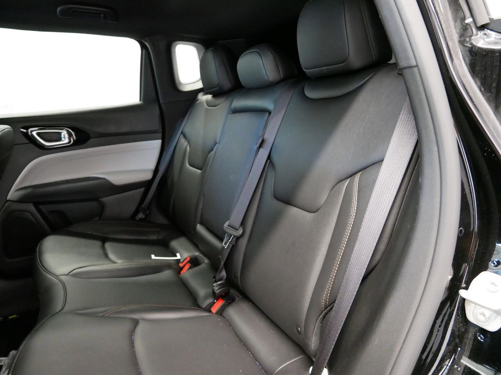 Thumbnail: 2024 Jeep Compass - 25