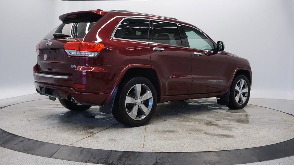 Thumbnail: 2016 Jeep Grand Cherokee - 10