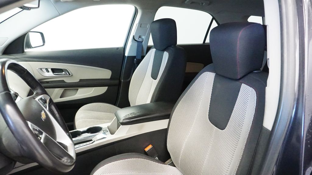 Thumbnail: 2016 Chevrolet Equinox - 24