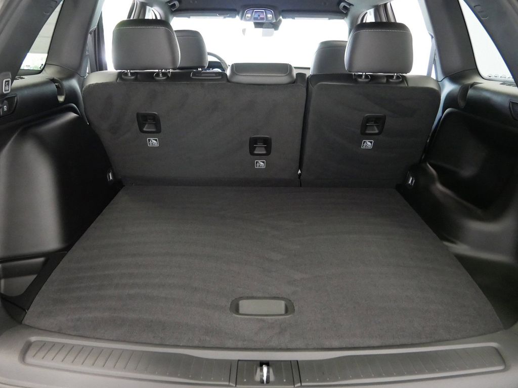 Thumbnail: 2025 Jeep Grand Cherokee - 28