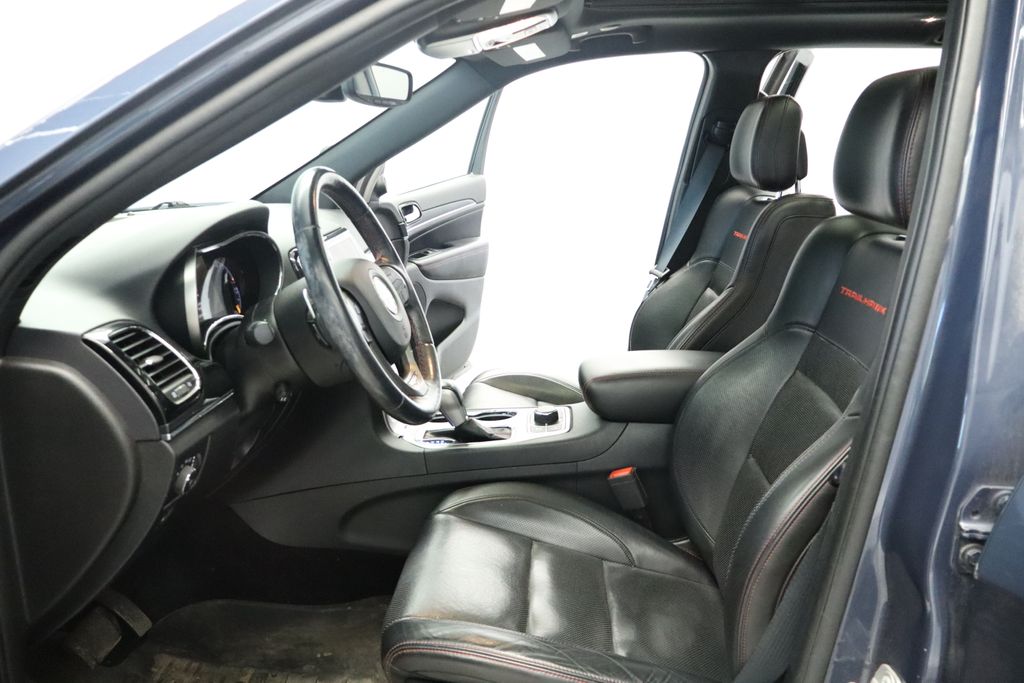 Thumbnail: 2021 Jeep Grand Cherokee - 26