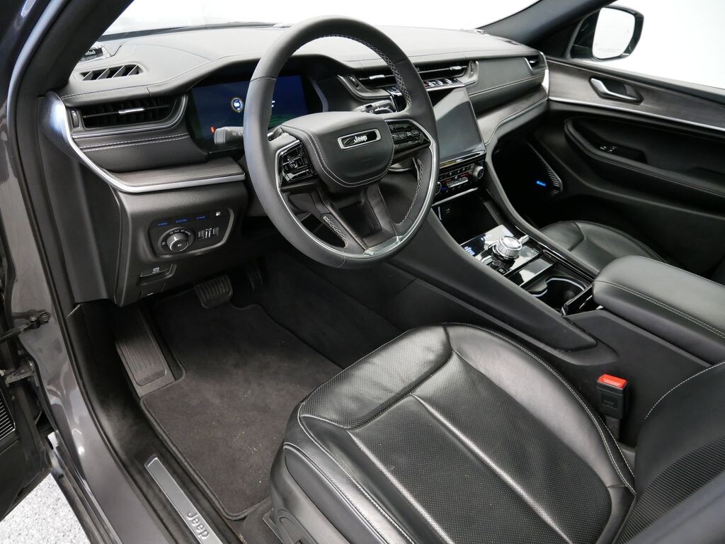 Used 2022 Jeep Grand Cherokee 4xe Overland SUV