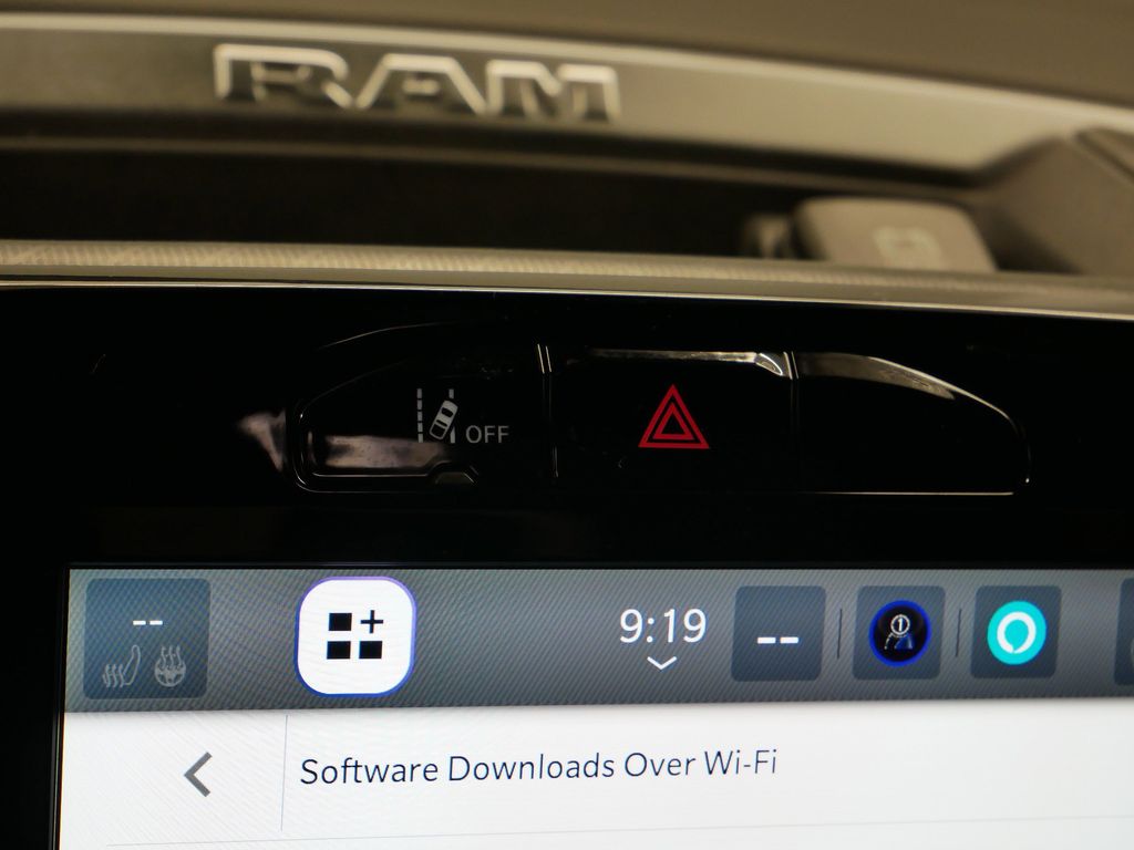 Thumbnail: 2025 RAM 1500 - 43