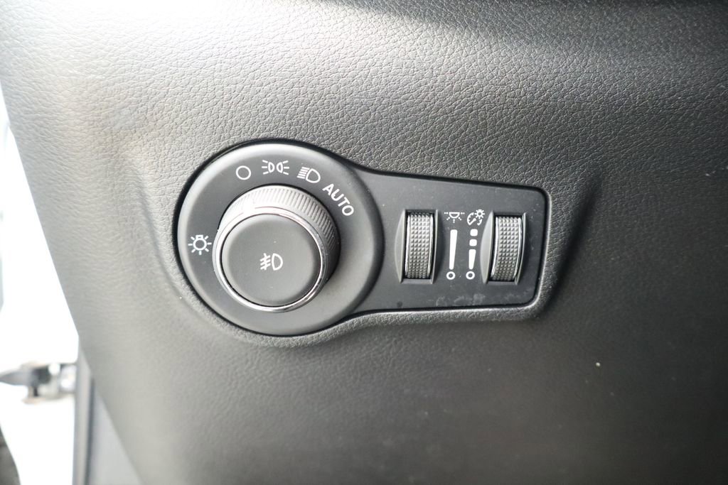 Thumbnail: 2024 Jeep Compass - 33
