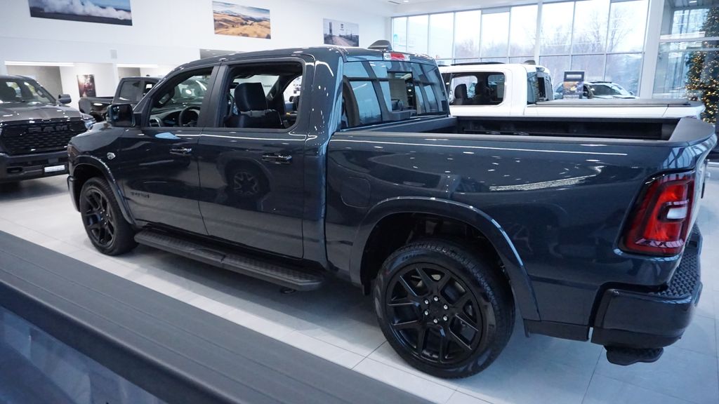 Thumbnail: 2026 RAM 1500 - 3