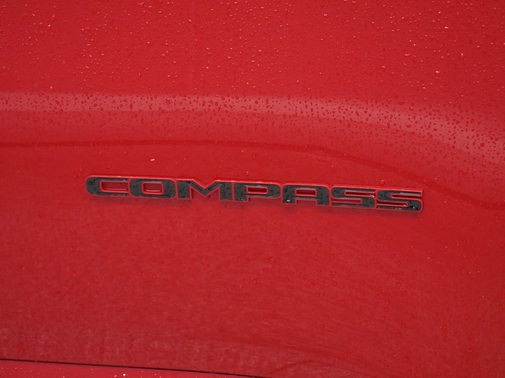 Thumbnail: 2023 Jeep Compass - 17