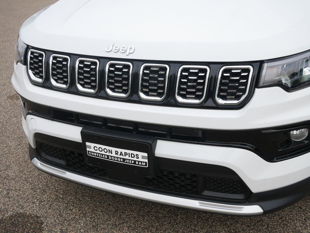 Thumbnail: 2025 Jeep Compass - 14