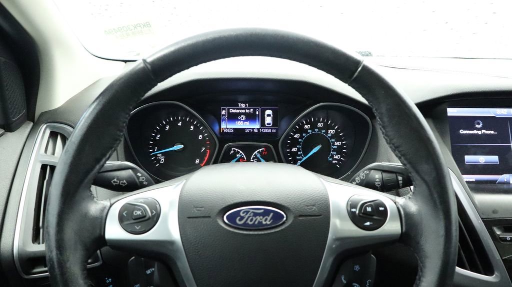 Thumbnail: 2013 Ford Focus - 32