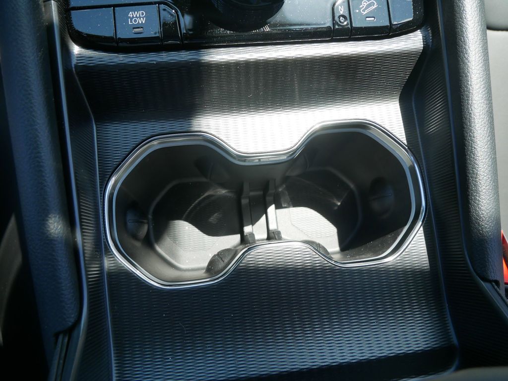 Thumbnail: 2025 Jeep Grand Cherokee - 44