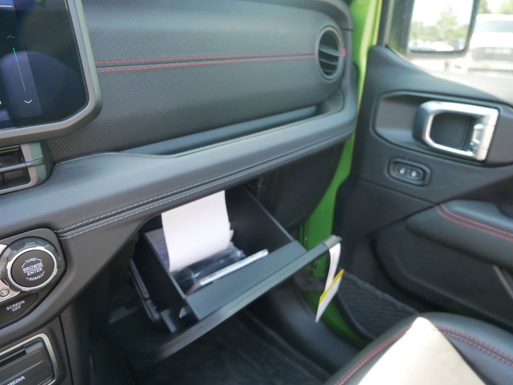 Thumbnail: 2025 Jeep Wrangler - 48