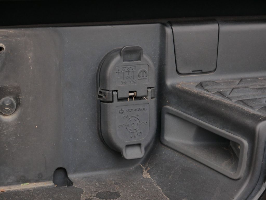 Thumbnail: 2020 RAM 1500 - 23