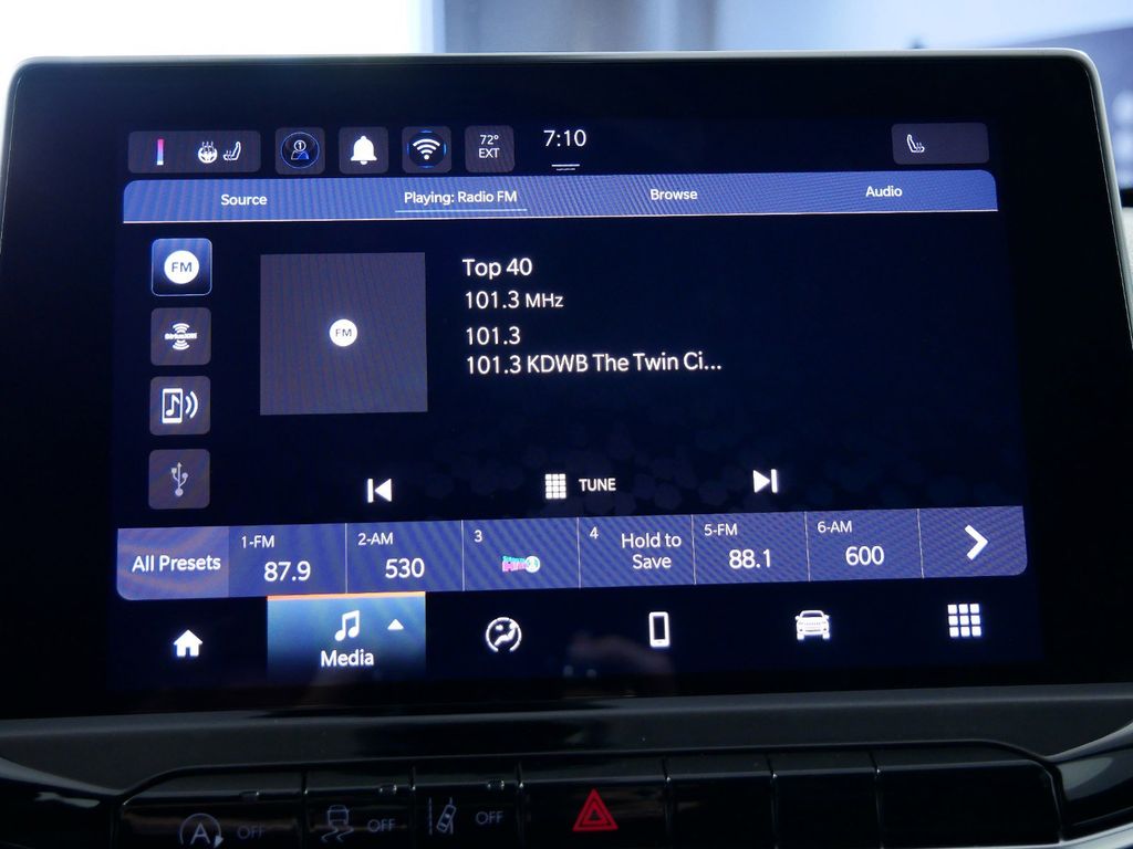 Thumbnail: 2024 Jeep Compass - 42