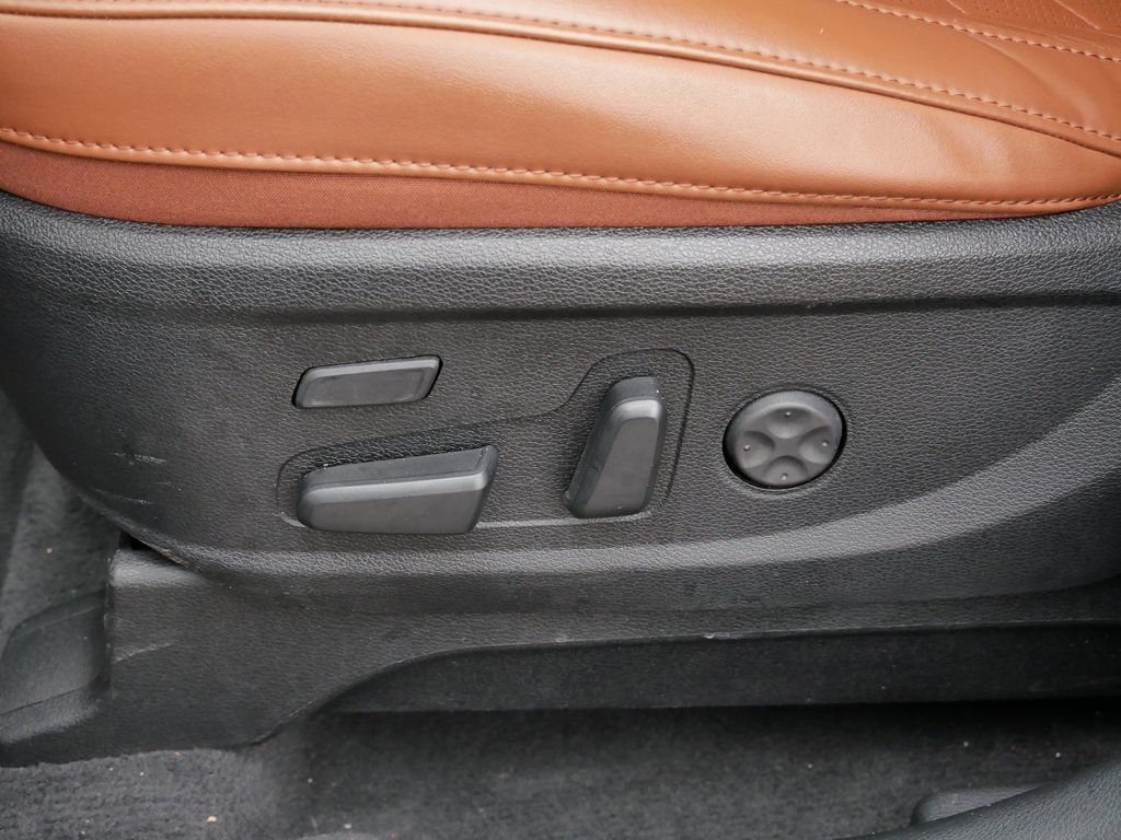 Thumbnail: 2024 Kia Telluride - 6