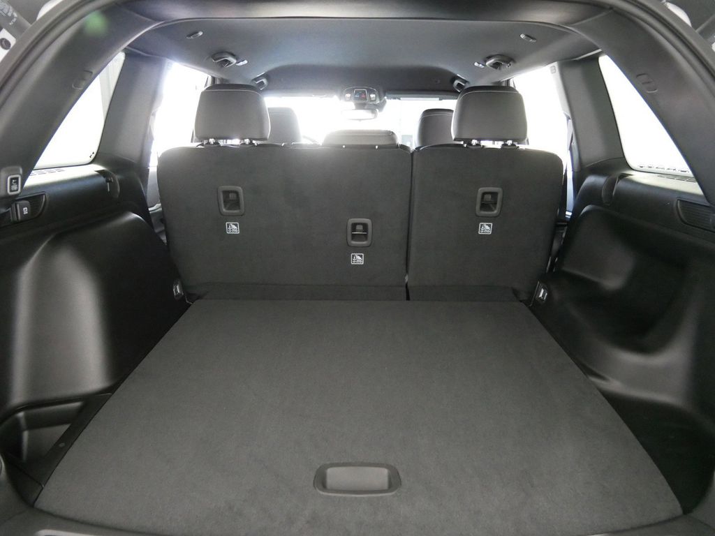 Thumbnail: 2024 Jeep Grand Cherokee - 29