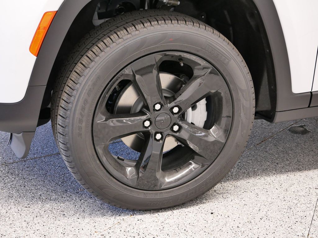 Thumbnail: 2025 Jeep Grand Cherokee - 49