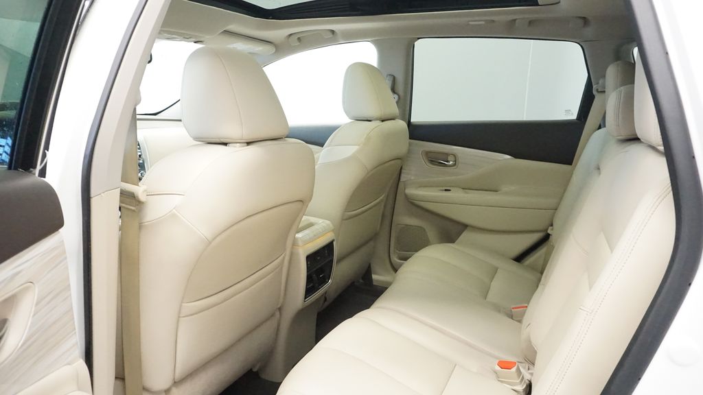 Thumbnail: 2017 Nissan Murano - 20