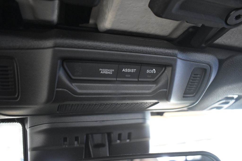 Thumbnail: 2025 Jeep Gladiator - 34