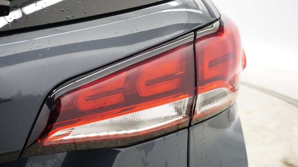 Thumbnail: 2022 Chevrolet Equinox - 16