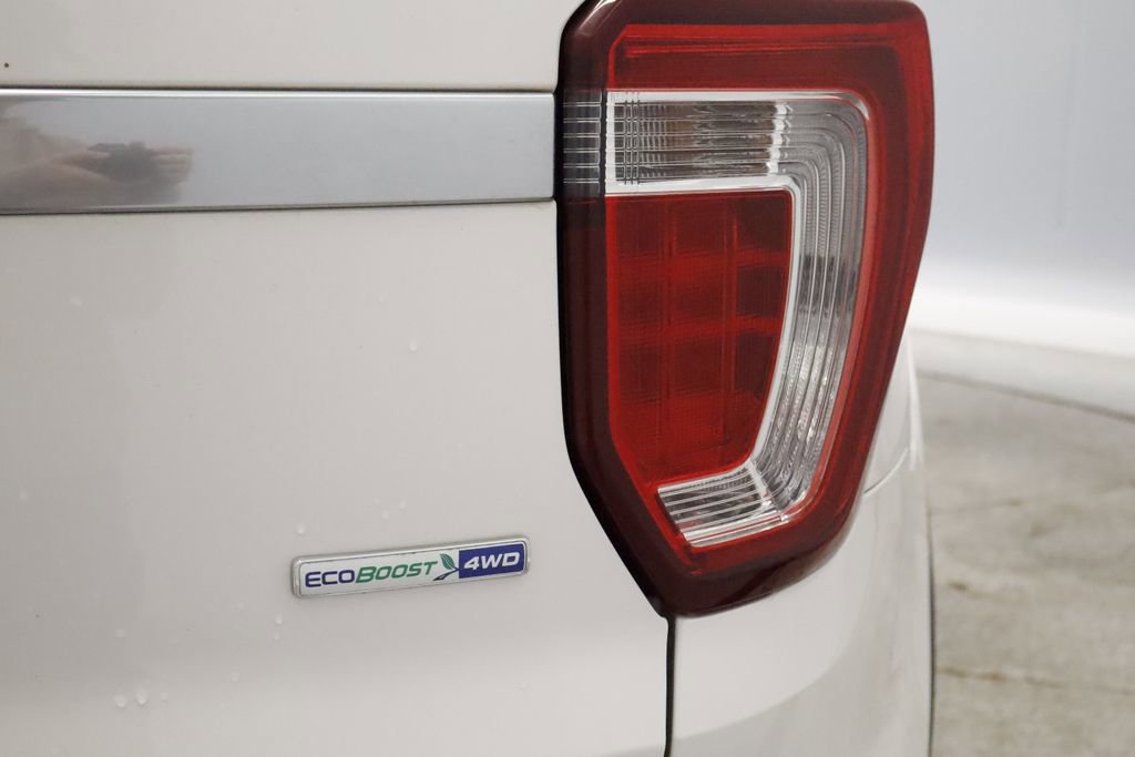 Thumbnail: 2019 Ford Explorer - 18