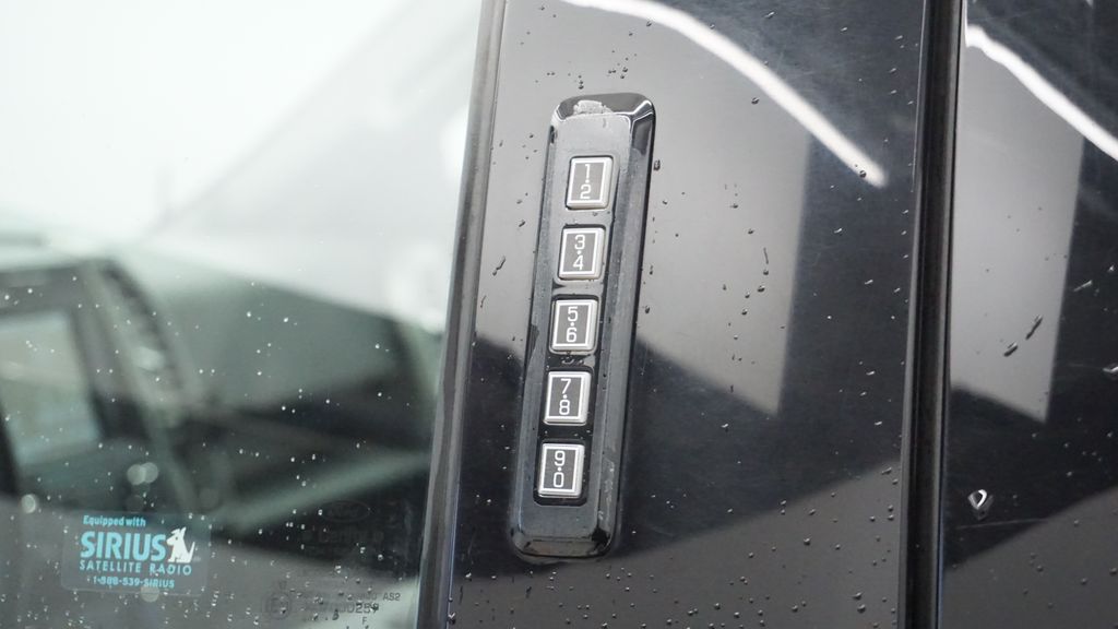 Thumbnail: 2015 Ford F-150 - 21