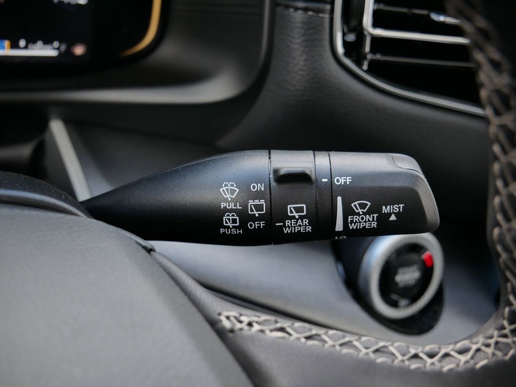 Thumbnail: 2025 Jeep Wagoneer - 31