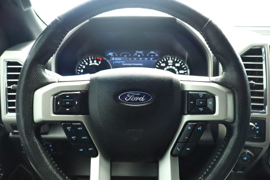 Thumbnail: 2016 Ford F-150 - 32