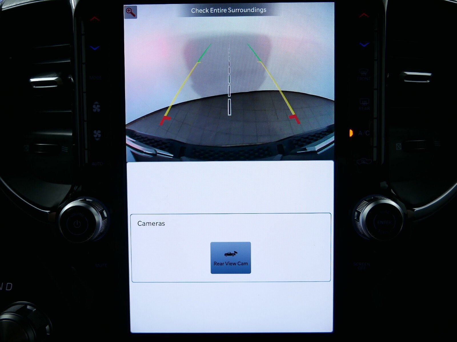 Thumbnail: 2025 RAM 1500 - 43