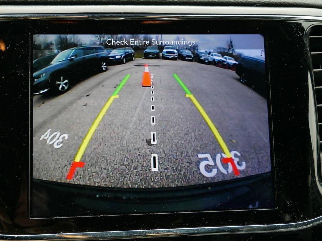 Thumbnail: 2019 Jeep Grand Cherokee - 30