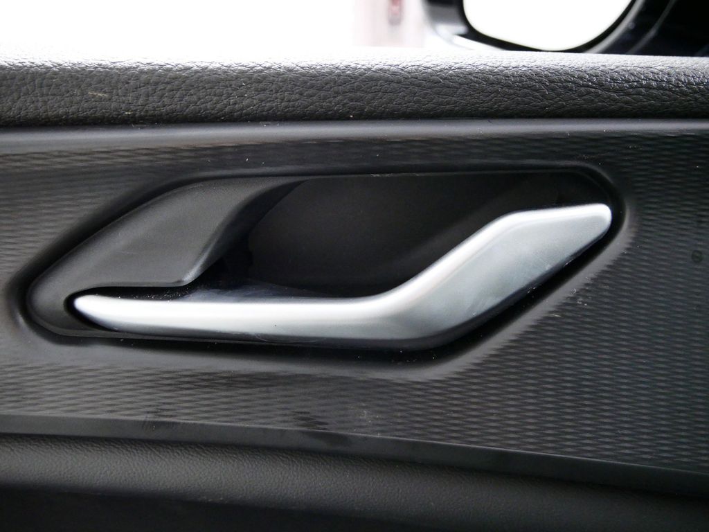 Thumbnail: 2025 Jeep Grand Cherokee L - 33