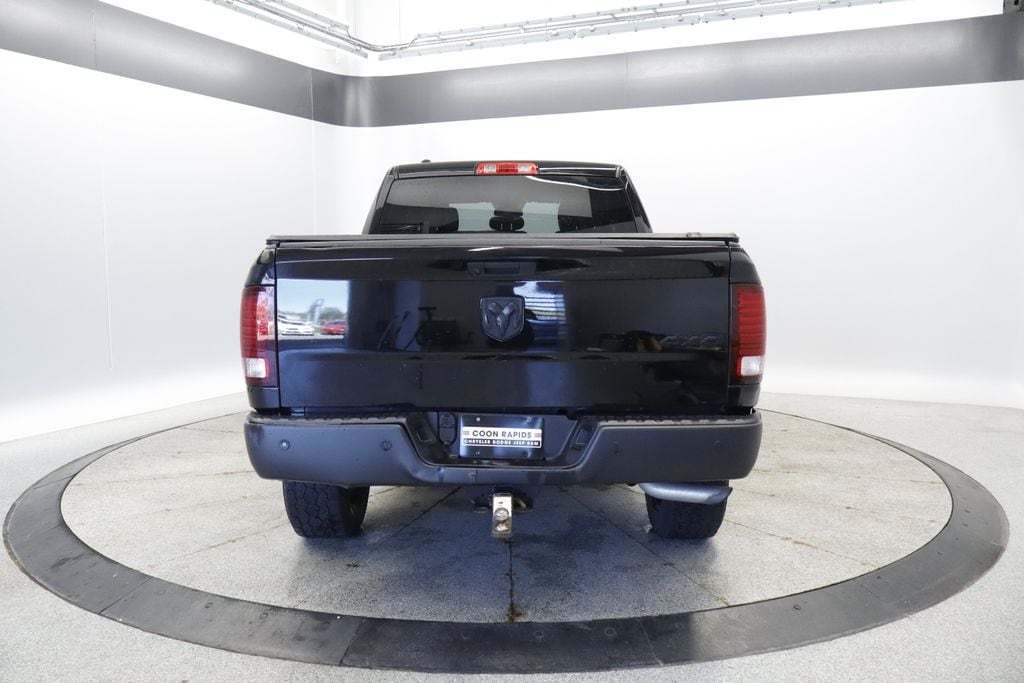 Thumbnail: 2021 RAM 1500 Classic - 4