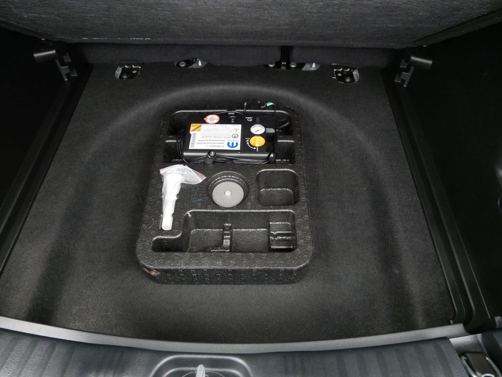 Thumbnail: 2025 Jeep Compass - 13