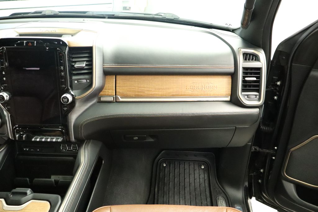 Thumbnail: 2019 RAM 1500 - 35