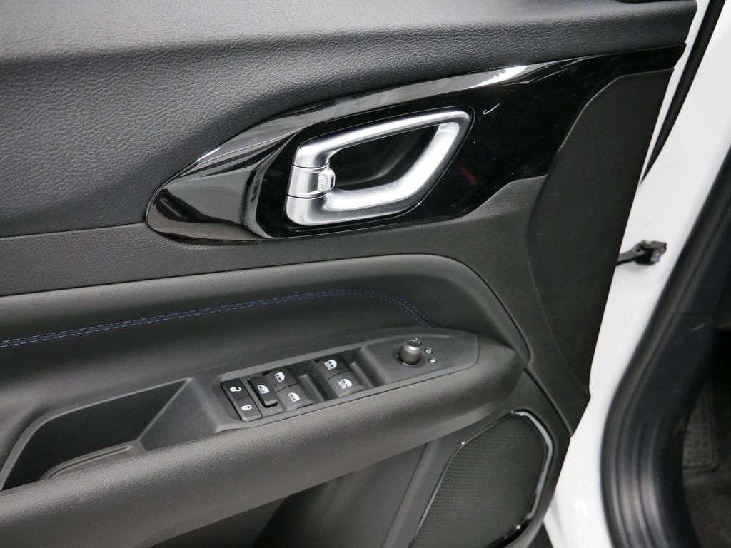 Thumbnail: 2026 Jeep Compass - 6