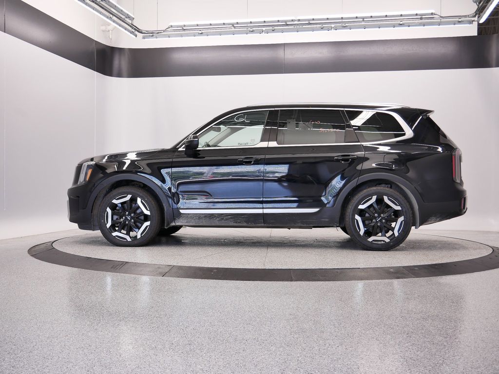 Thumbnail: 2023 Kia Telluride - 2