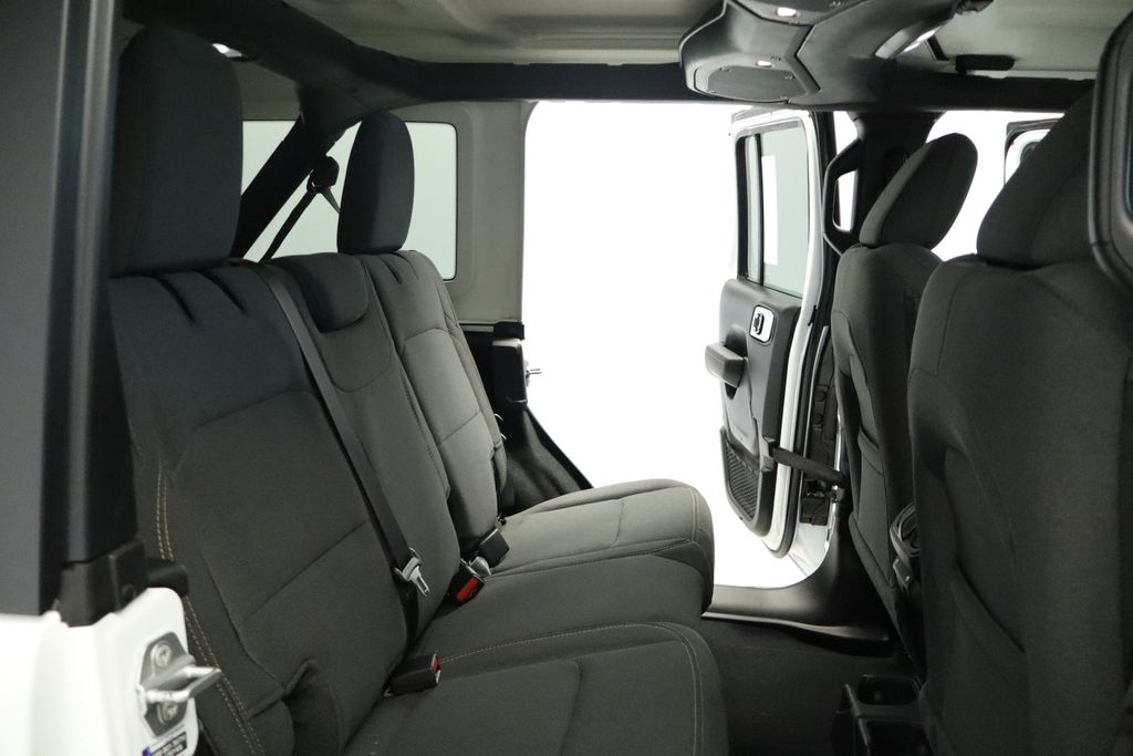 Thumbnail: 2026 Jeep Wrangler - 20