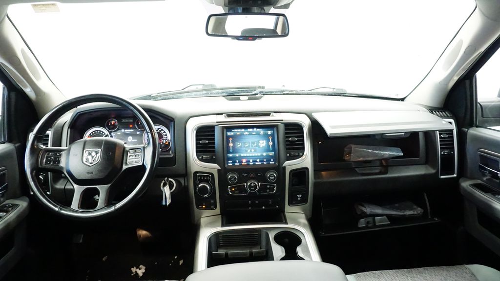 Thumbnail: 2019 RAM 1500 Classic - 24