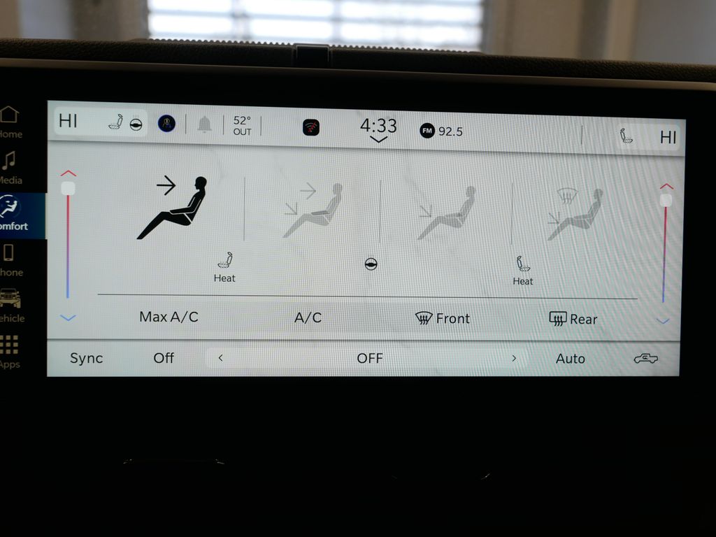 Thumbnail: 2025 Jeep Gladiator - 42