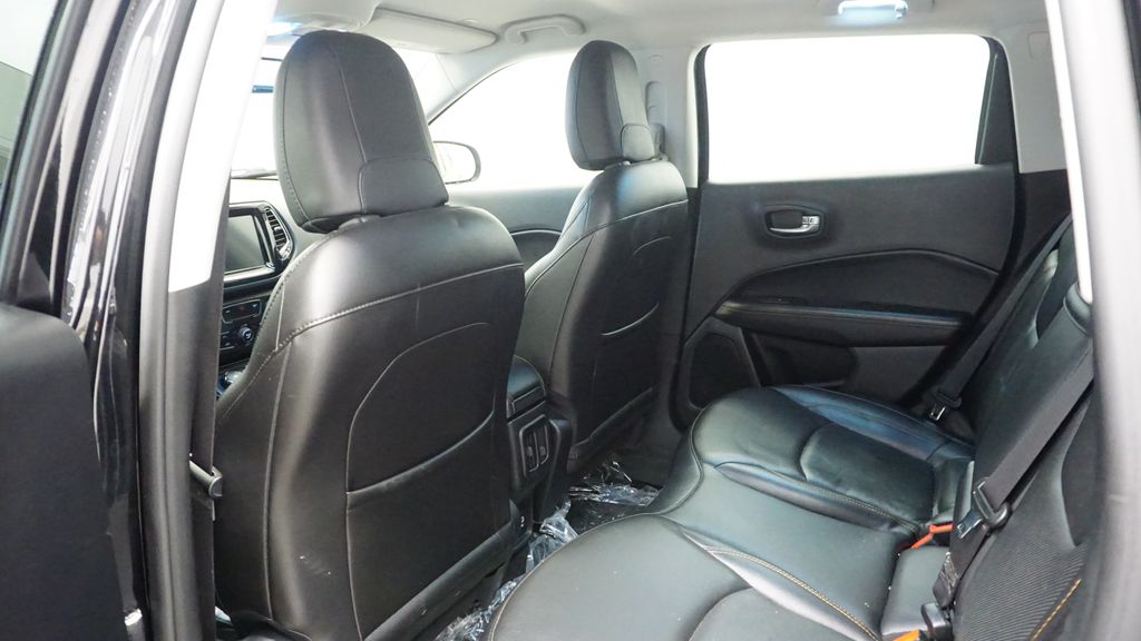 Thumbnail: 2019 Jeep Compass - 21