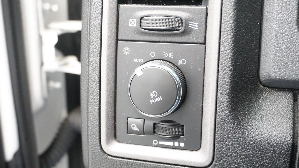 Thumbnail: 2016 RAM 1500 - 28