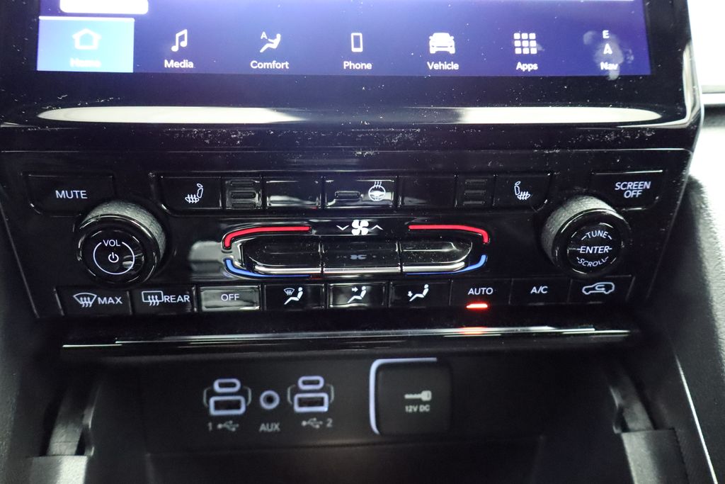 Thumbnail: 2025 Jeep Grand Cherokee - 40