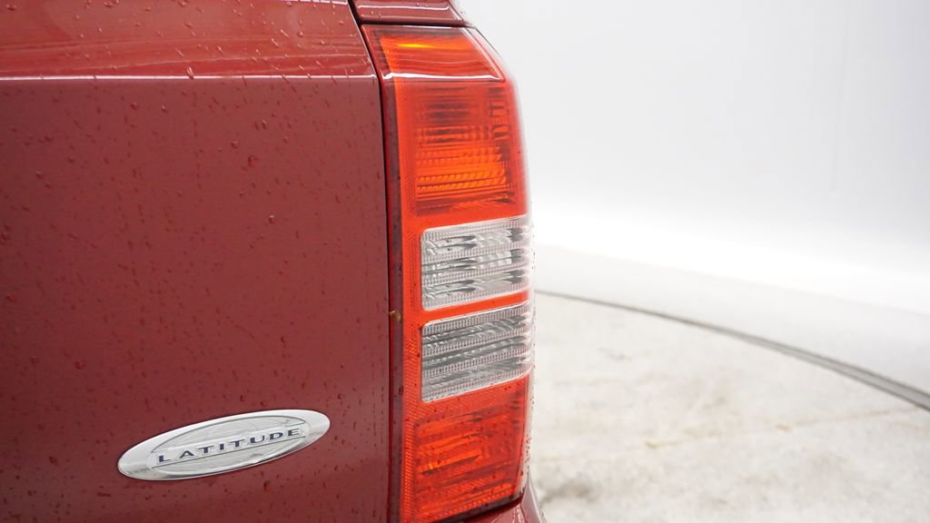 Thumbnail: 2012 Jeep Patriot - 15